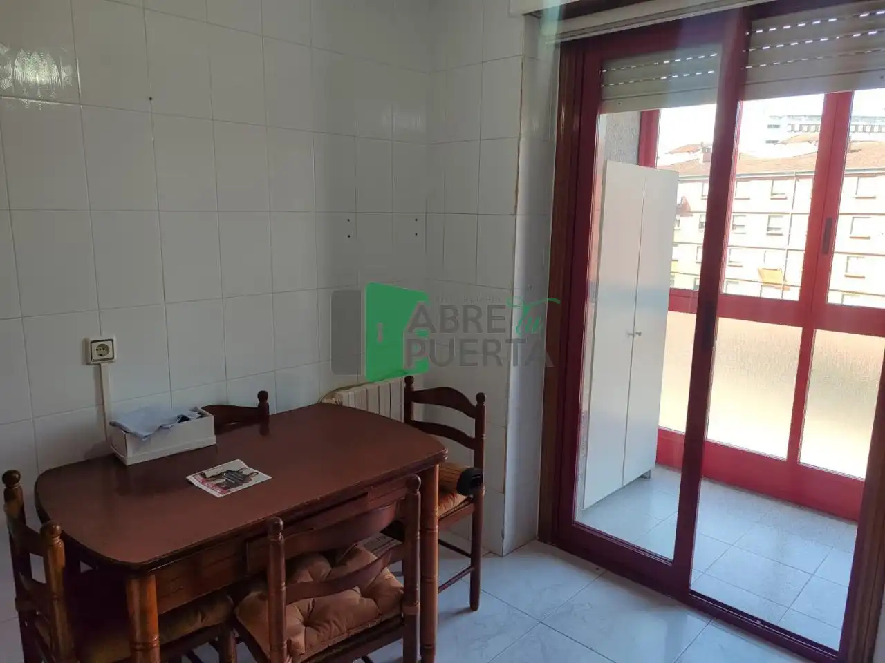 Piso en venta en Ourense Capital  con Calefacción, Parquet y Trastero