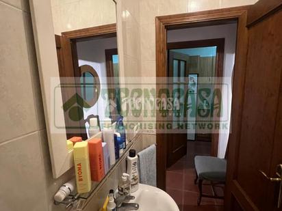 Bathroom of Single-family semi-detached for sale in Arriate  with Air Conditioner