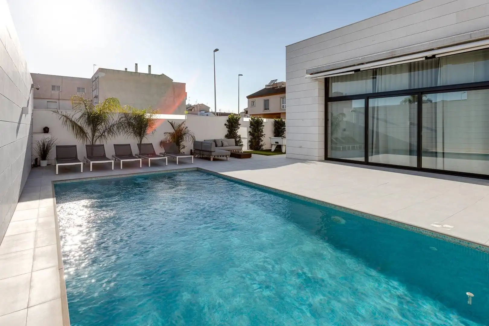 Piscina de Casa o xalet en venda en Pilar de la Horadada amb Aire condicionat, Calefacció i Jardí privat