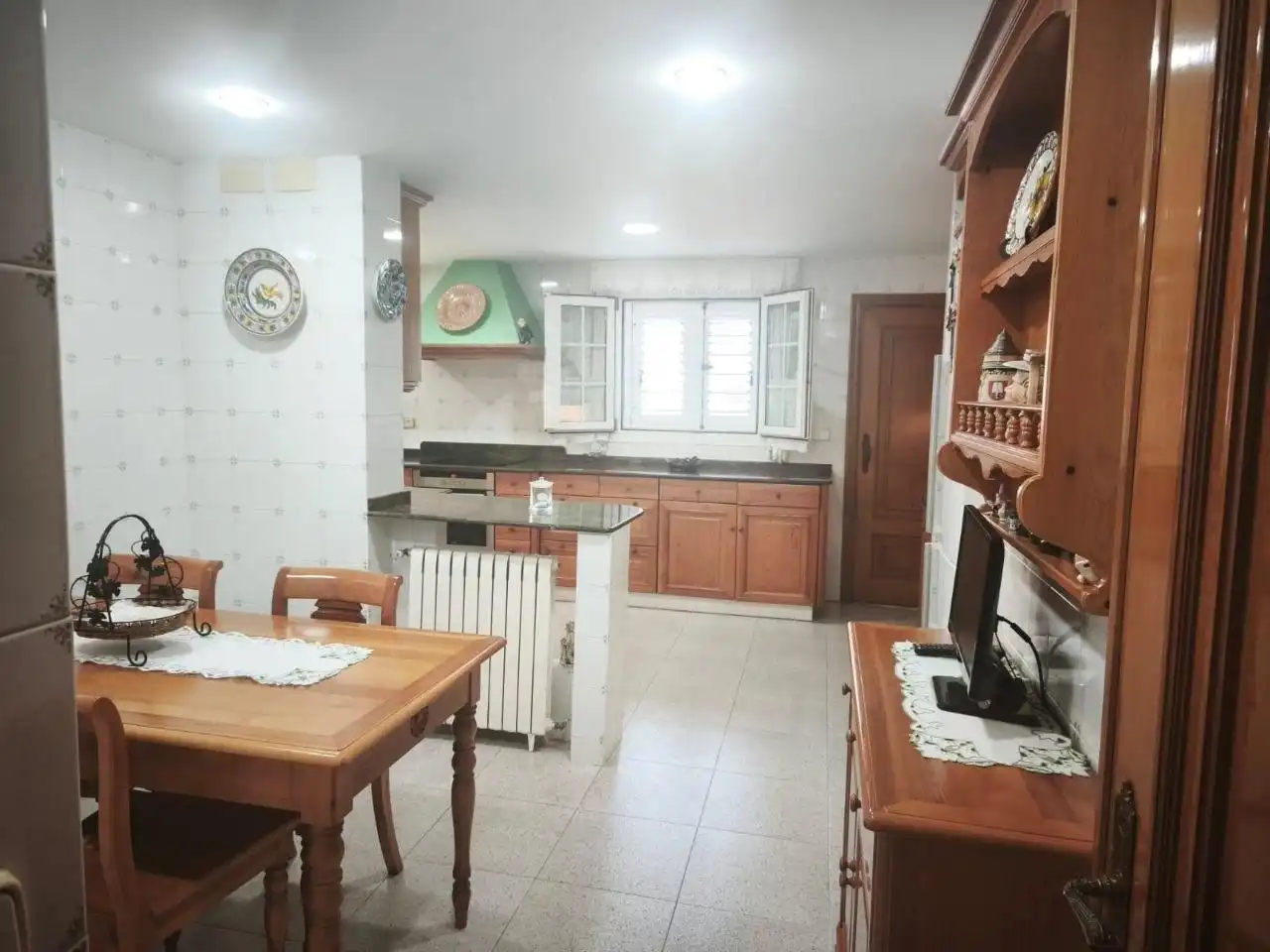 Cocina de Casa o chalet en venta en Paterna con Aire acondicionado, Calefacción y Jardín privado