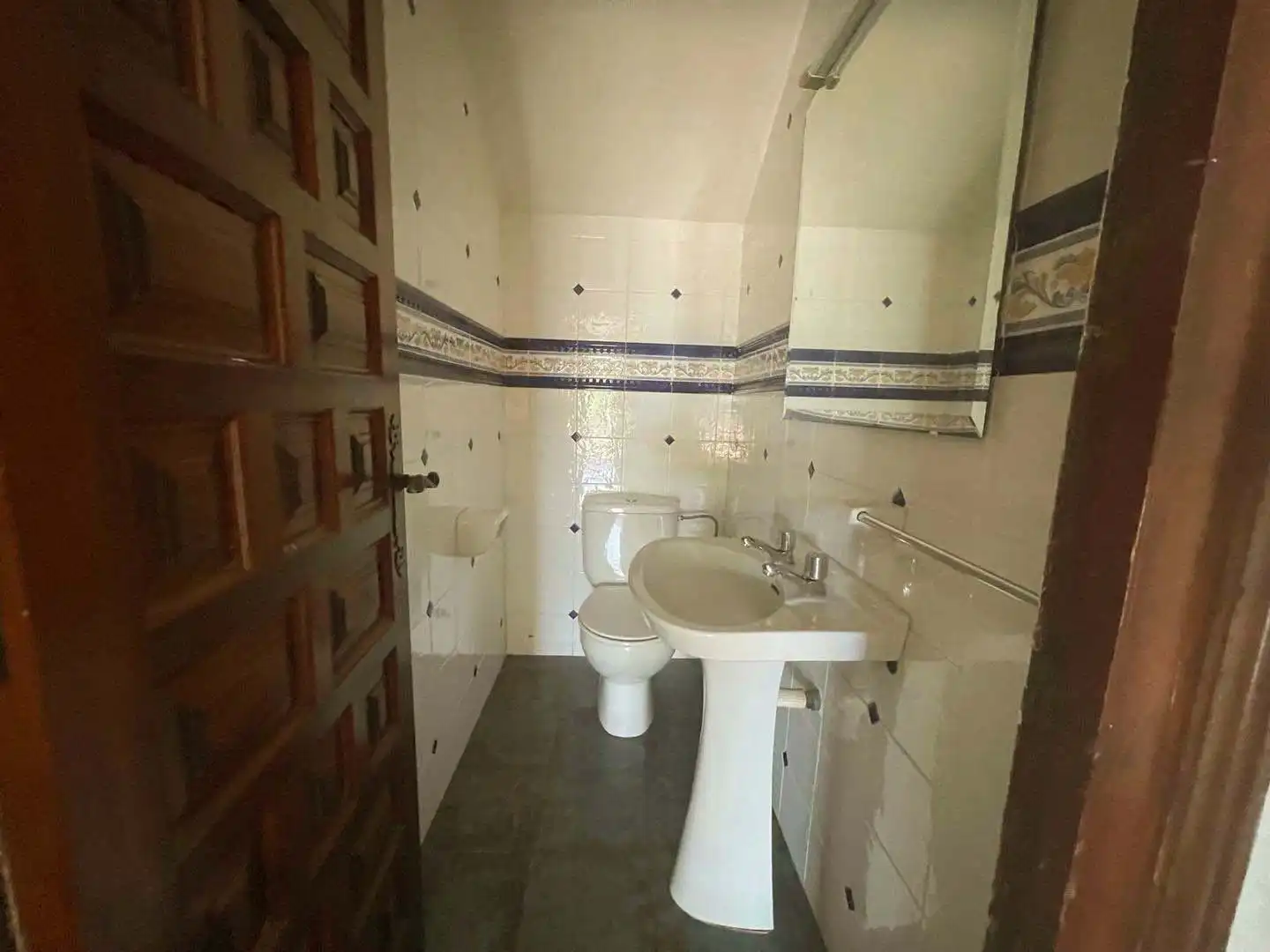 Badezimmer von Einfamilien-Reihenhaus zum Verkauf in Lloret de Mar mit Terrasse