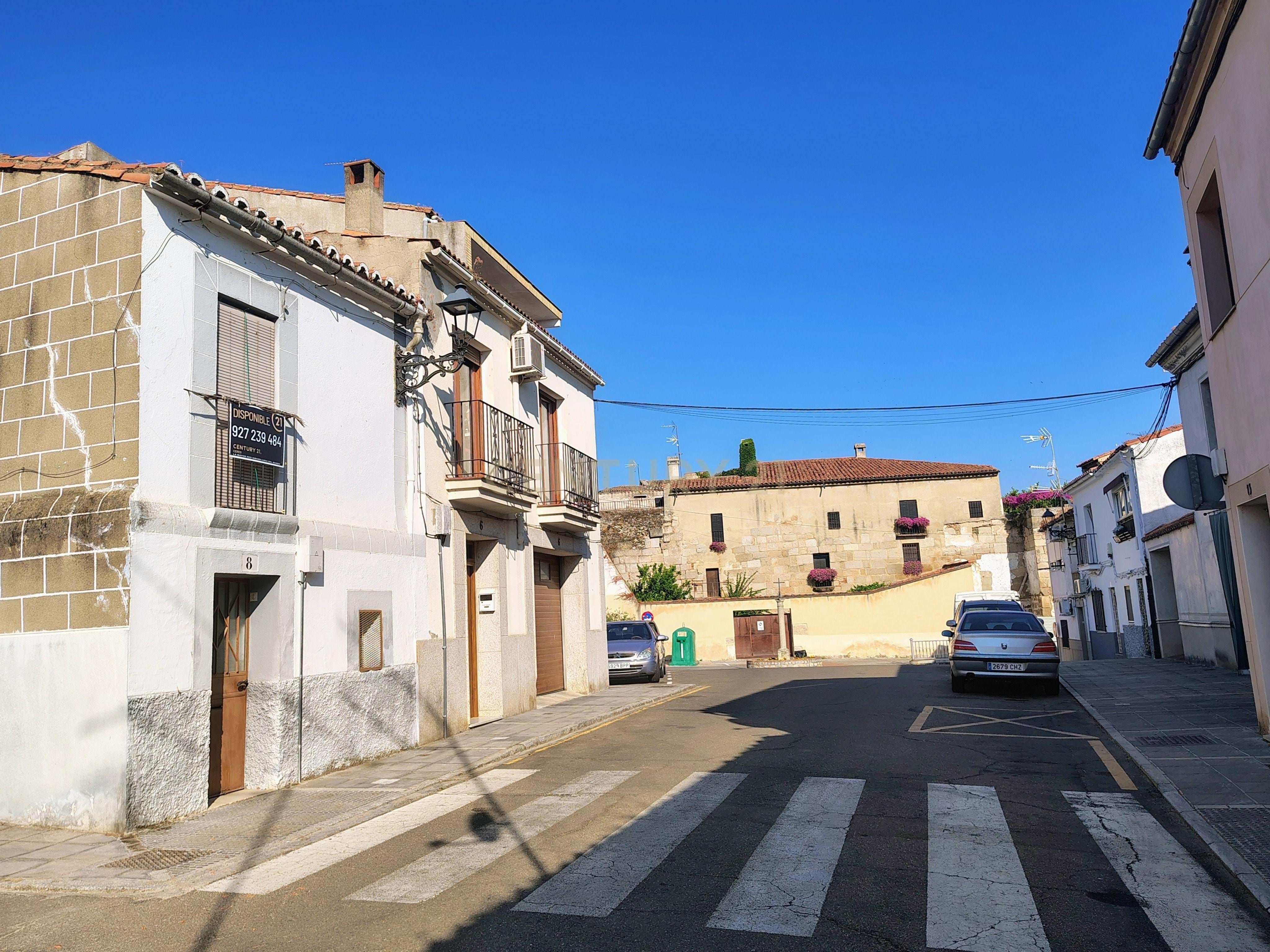 Exterior view of House or chalet for sale in Coria