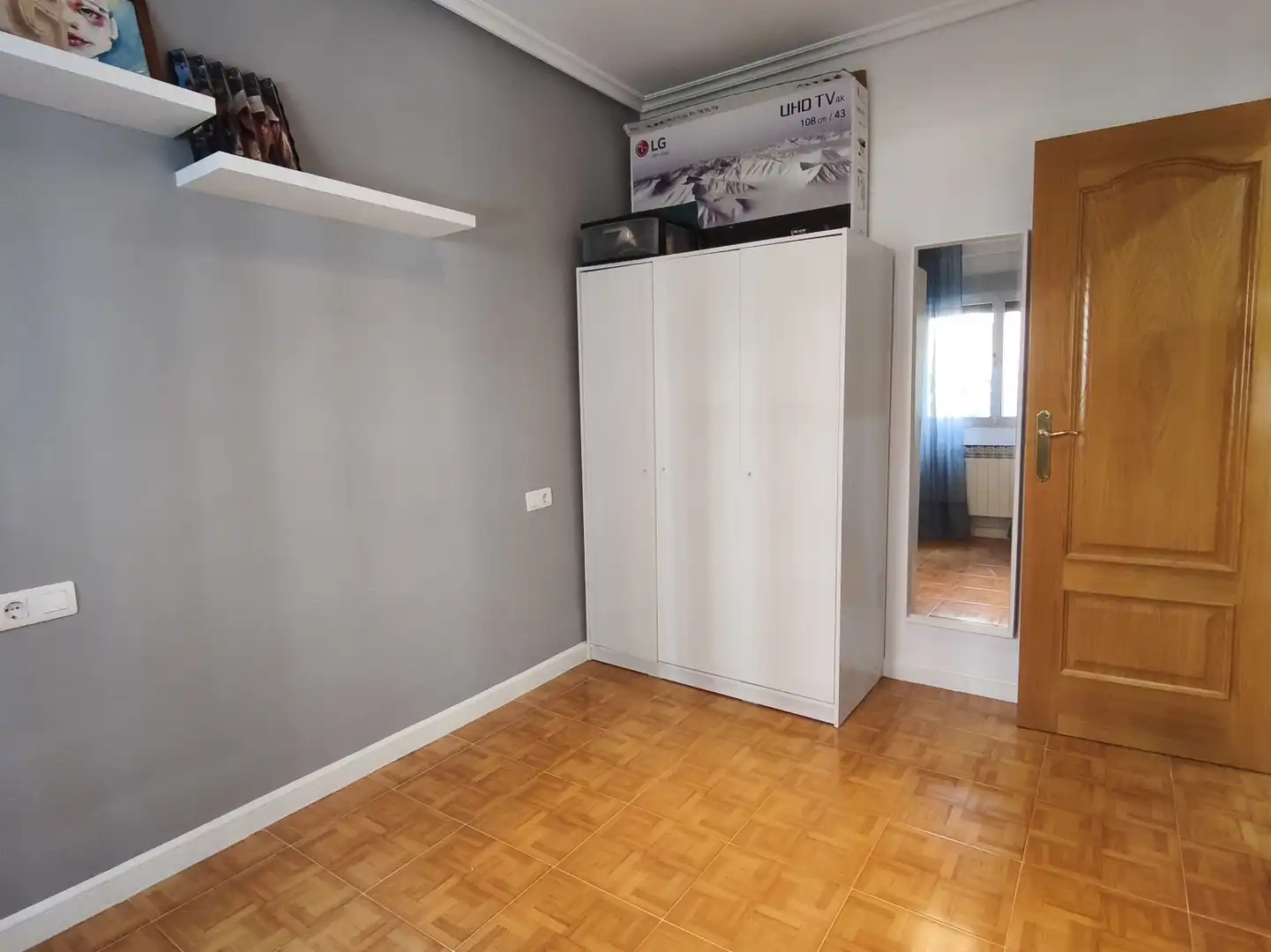 Bedroom of Flat for sale in  Logroño  with Heating and Terrace