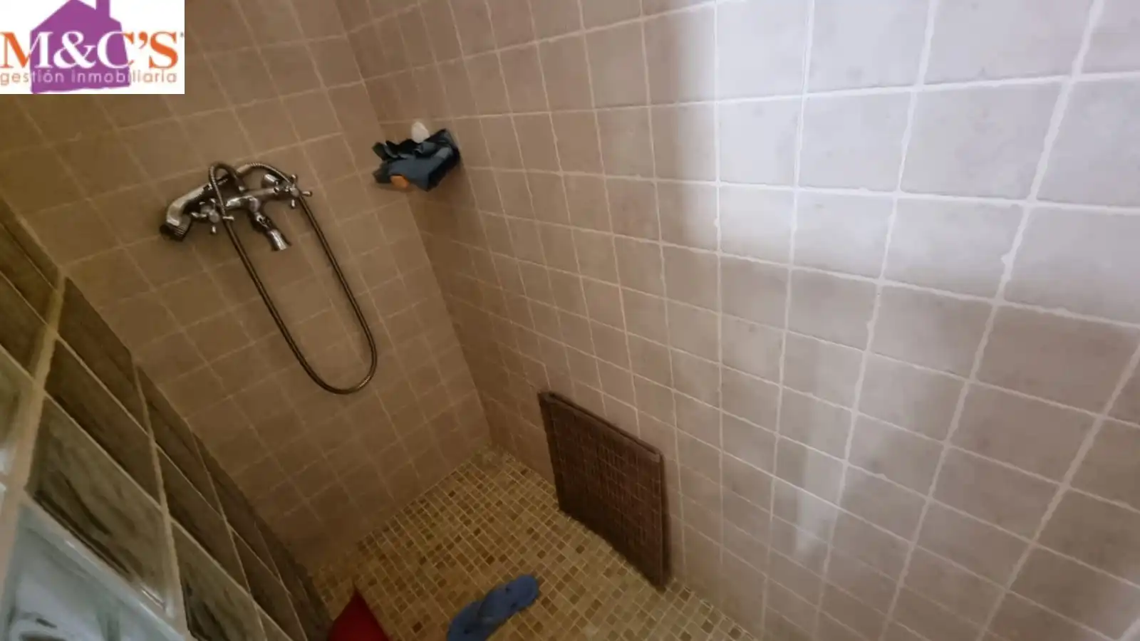 Bany de Casa o xalet en venda en Cabezarrubias del Puerto amb Aire condicionat, Calefacció i Jardí privat