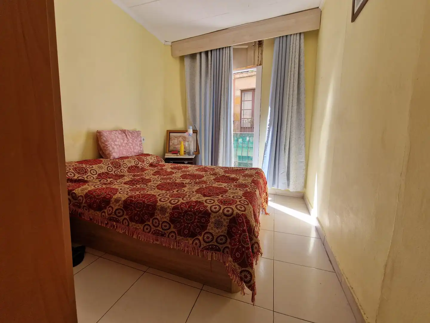 Habitación de Piso en venta en Barcelona con Terraza y Balcón