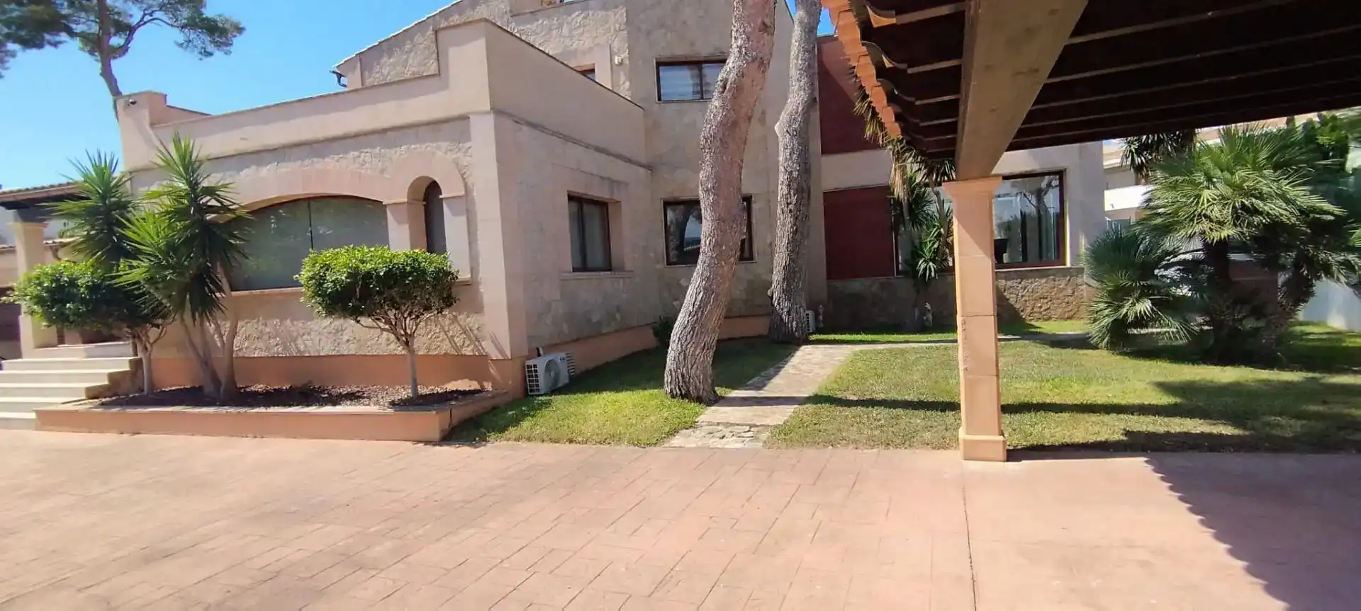 Vista exterior de Àtic en venda en Calvià amb Aire condicionat, Piscina i Balcó