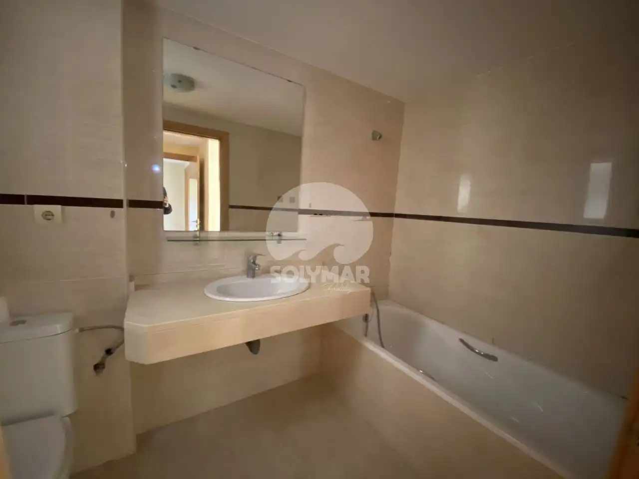Bathroom of Flat for sale in Vélez-Málaga  with Heating, Terrace and Storage room