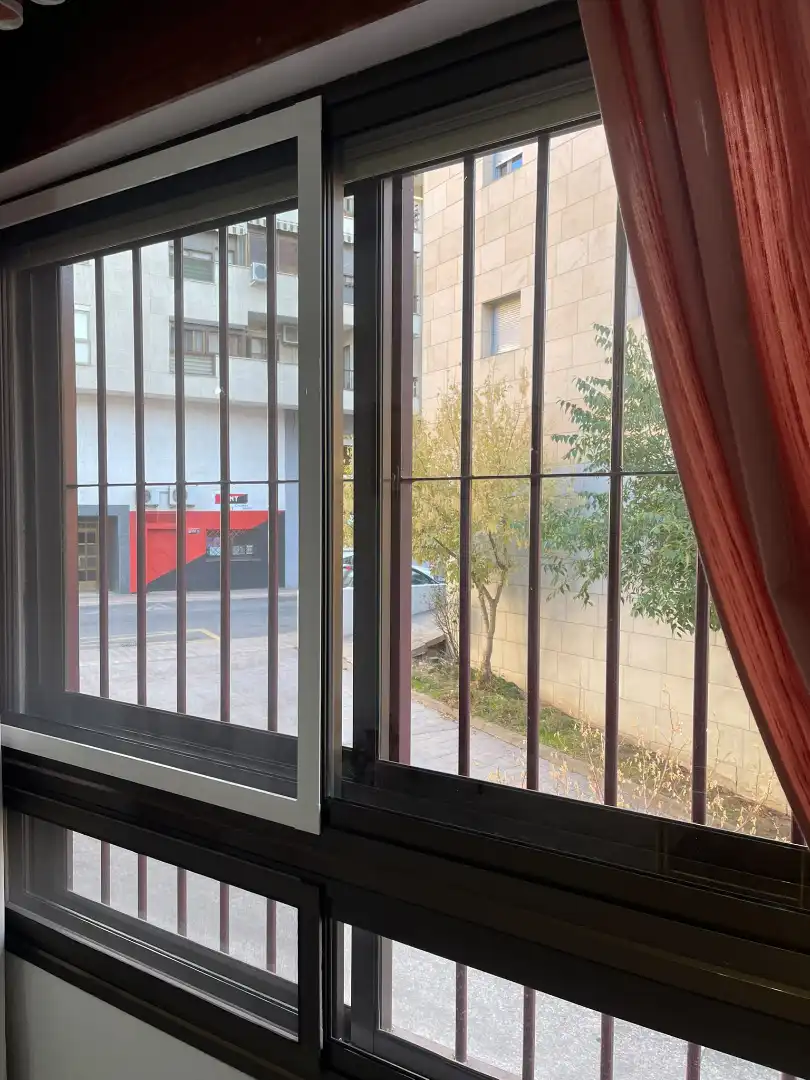 Vista exterior de Piso en venta en Miralvalle - Av. Virgen del Puerto - La Data 