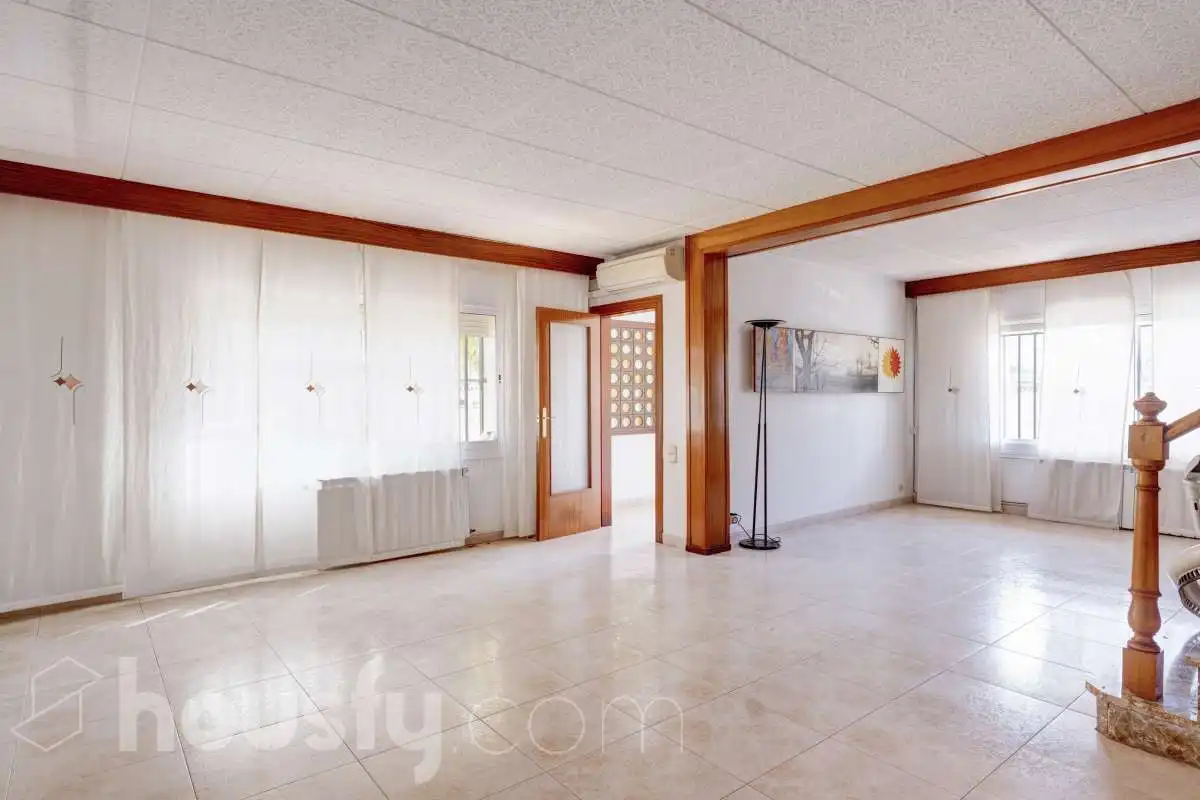 Sala d'estar de Casa o xalet en venda en Premià de Mar amb Aire condicionat, Calefacció i Terrassa