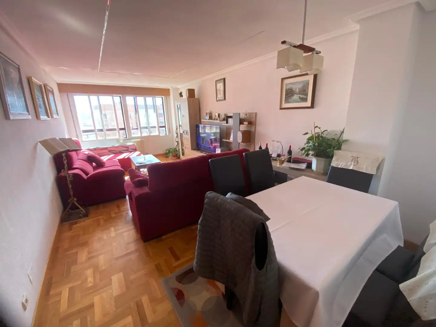 Sala d'estar de Pis en venda en Burgos amb Calefacció, Terrassa i Traster