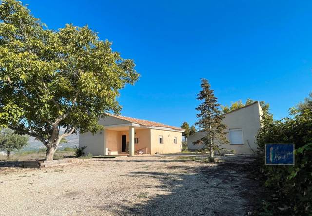 Casa-chalet en Venta en Benimarfull