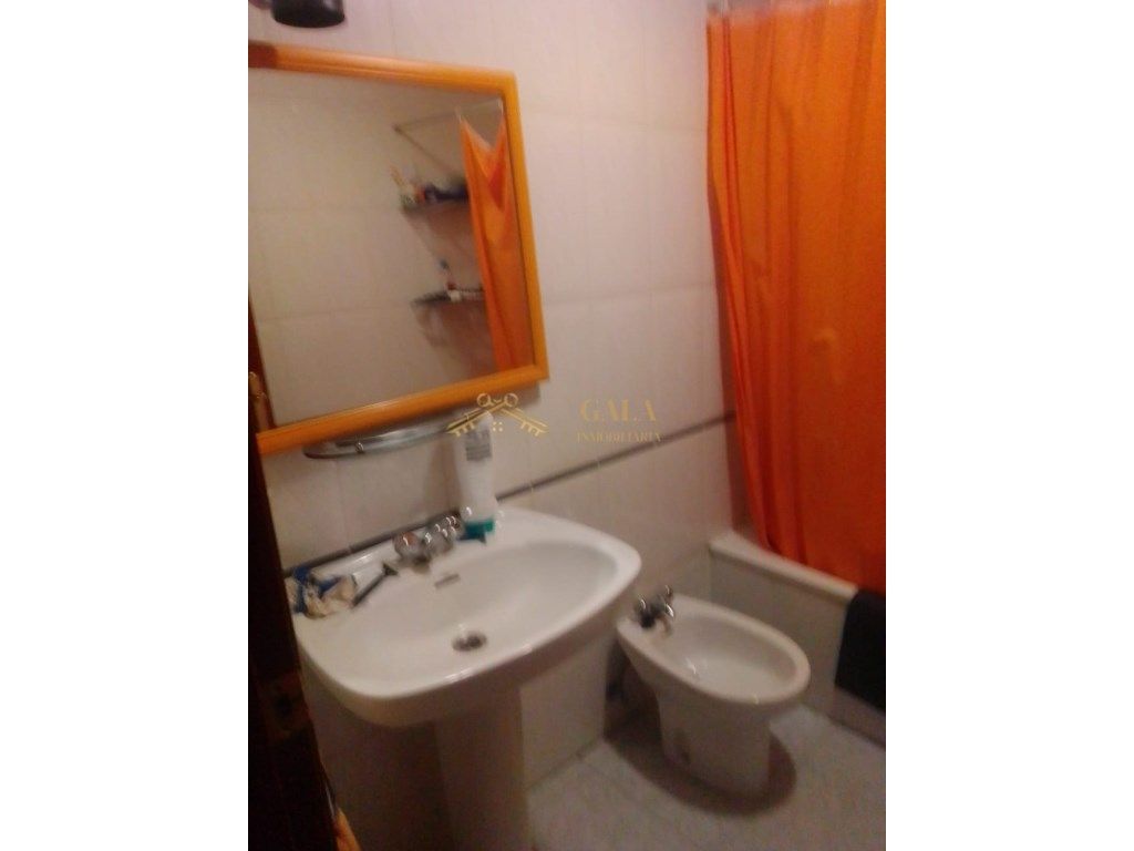 Bathroom of Flat for sale in Coria