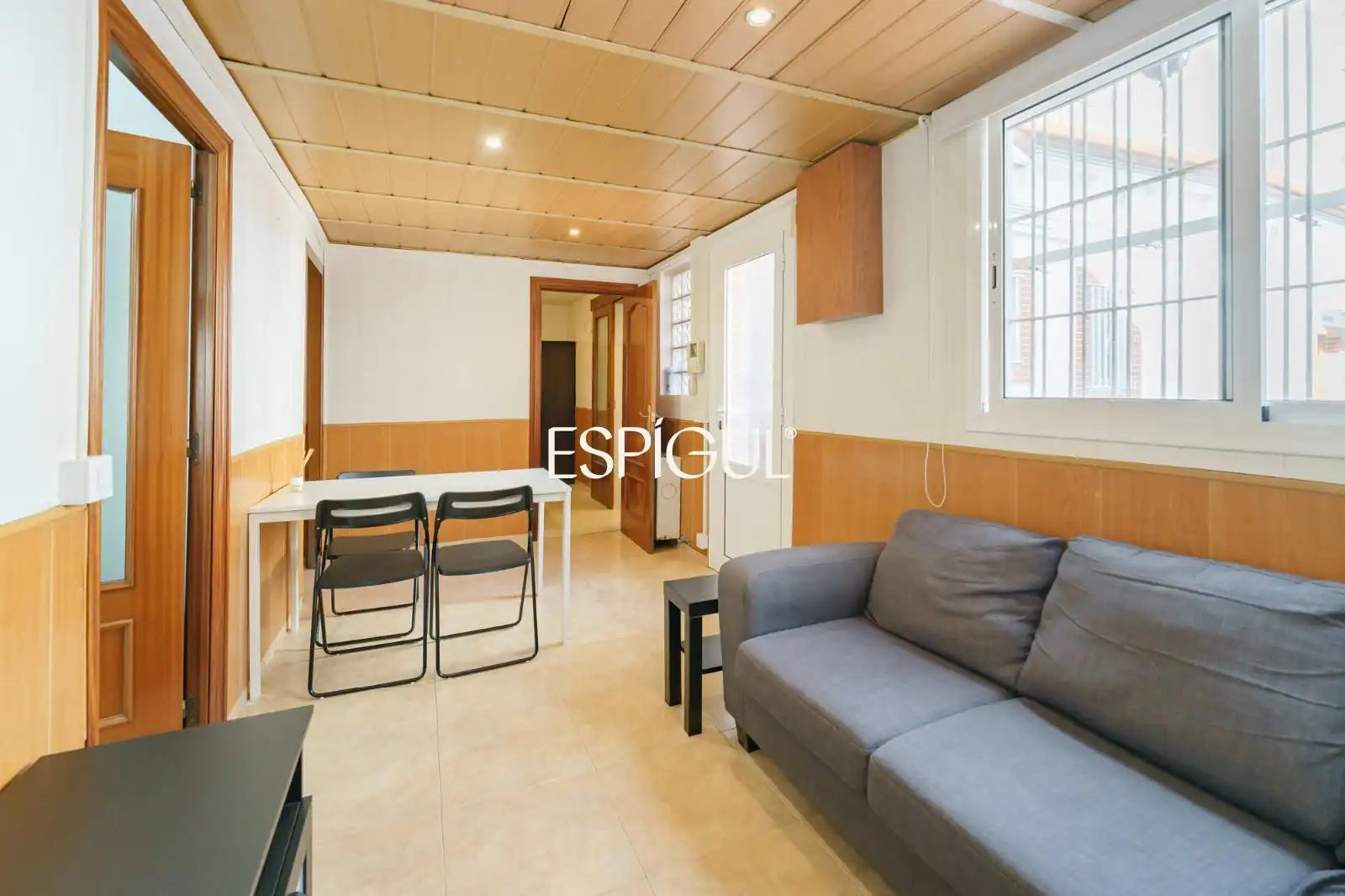 Sala d'estar de Casa adosada en venda en Sants - Montjuïc