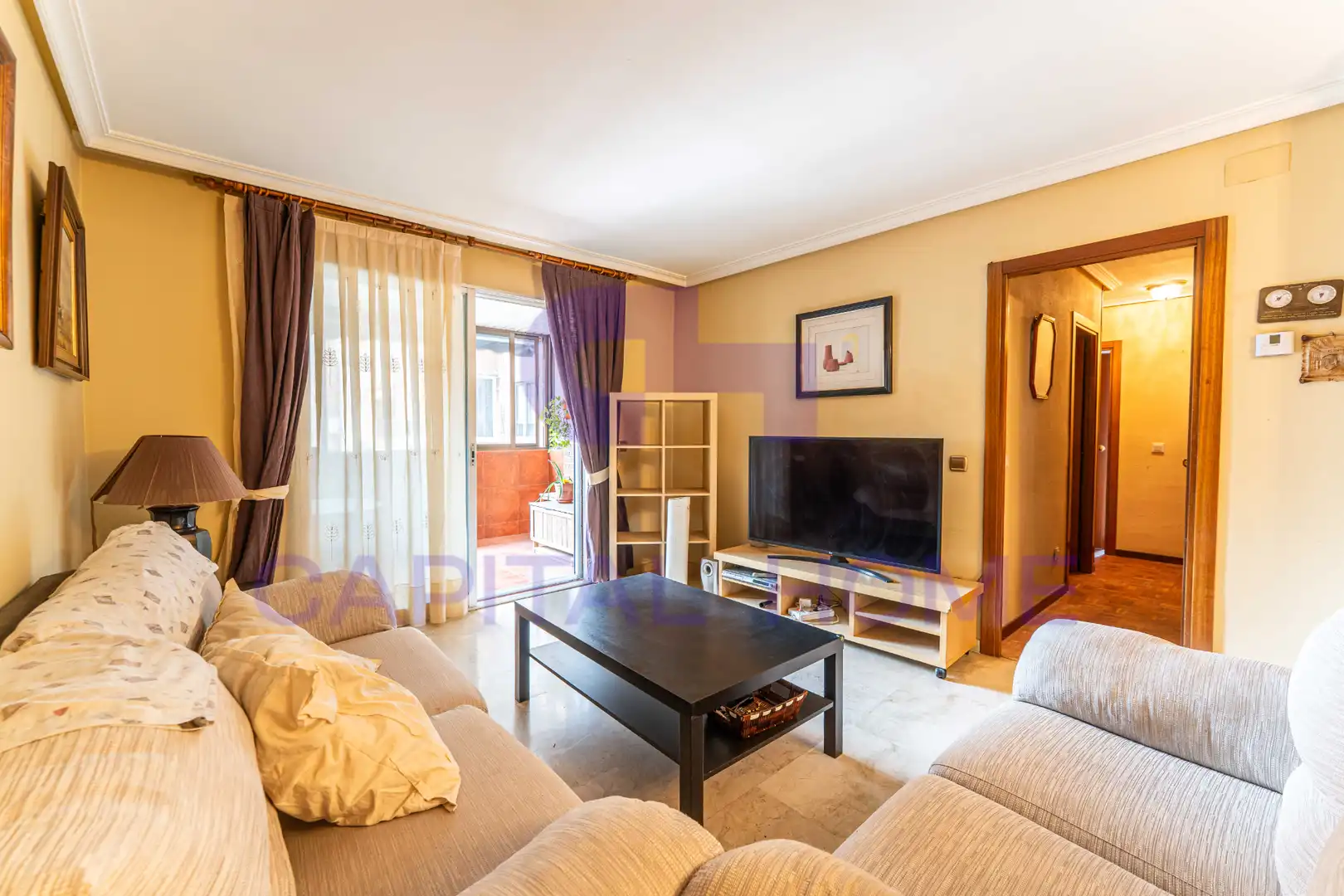 Sala de estar de Piso en venta en Fuenlabrada con Terraza, Amueblado y Horno