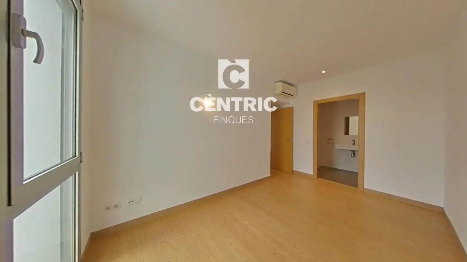Piso en venta en Plaça Catalunya - Escola Industrial
