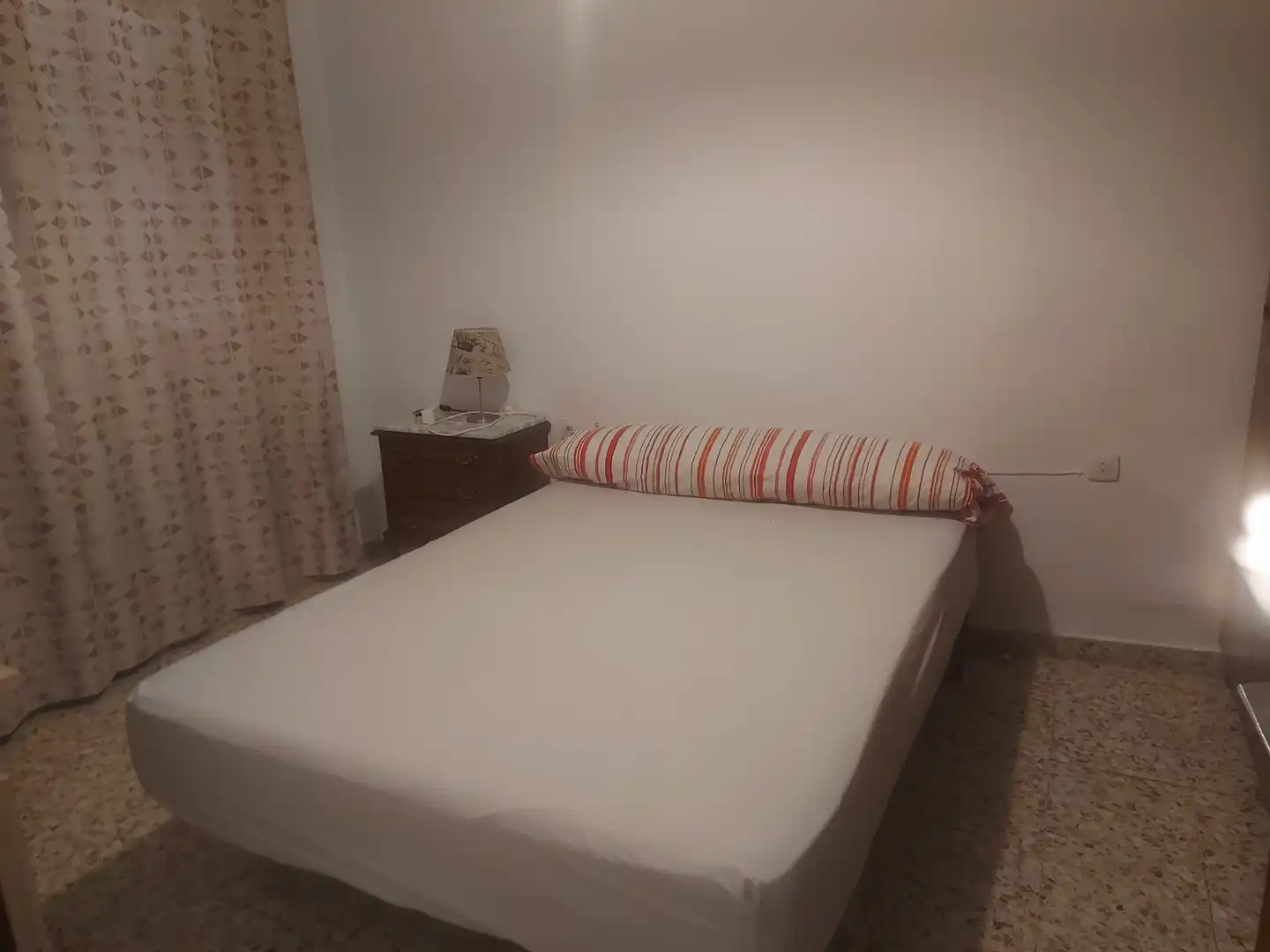 Habitación de Piso de alquiler en Toledo con Calefacción, Amueblado y Horno