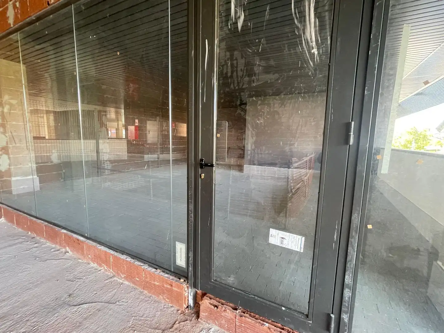 Locale commerciale in affitto a Avenida de José Hierro 94, imagen 4