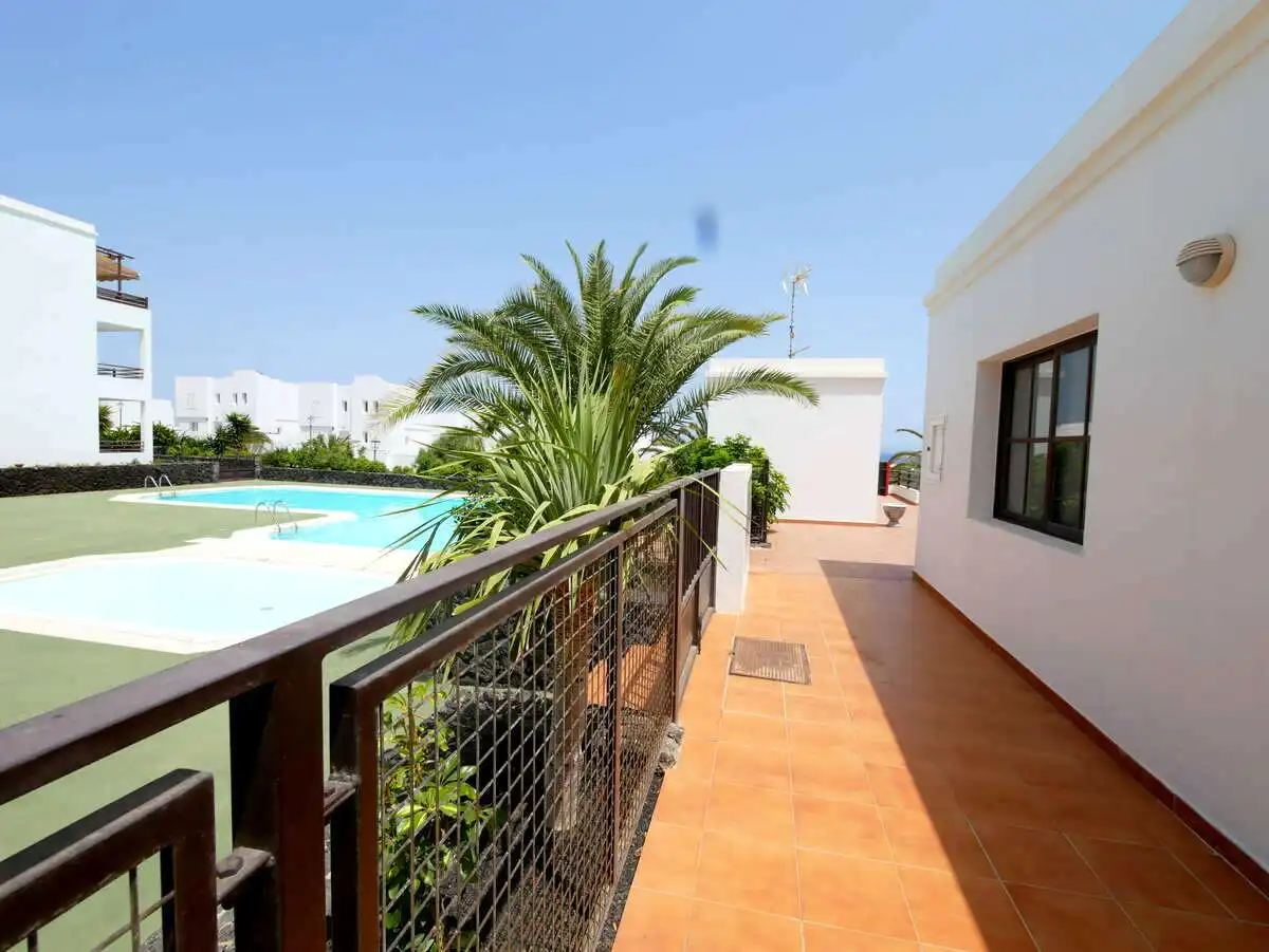 Terrassa de Apartament en venda en Teguise amb Terrassa, Moblat i Piscina comunitària