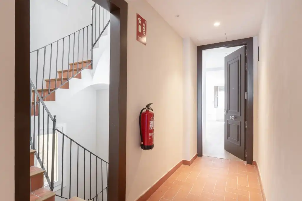 Apartamento con terraza en venta en Ciutat Vella, imagen 31