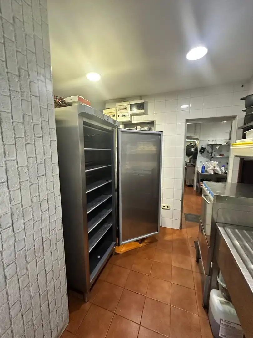 Local comercial en alquiler en Paseo de Pérez Báyer, imagen 13
