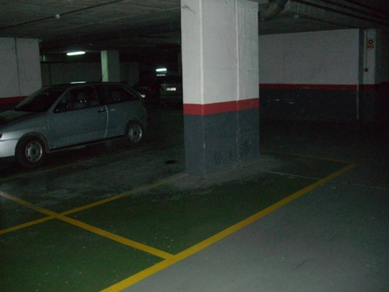 Parking of Garage for sale in Vic