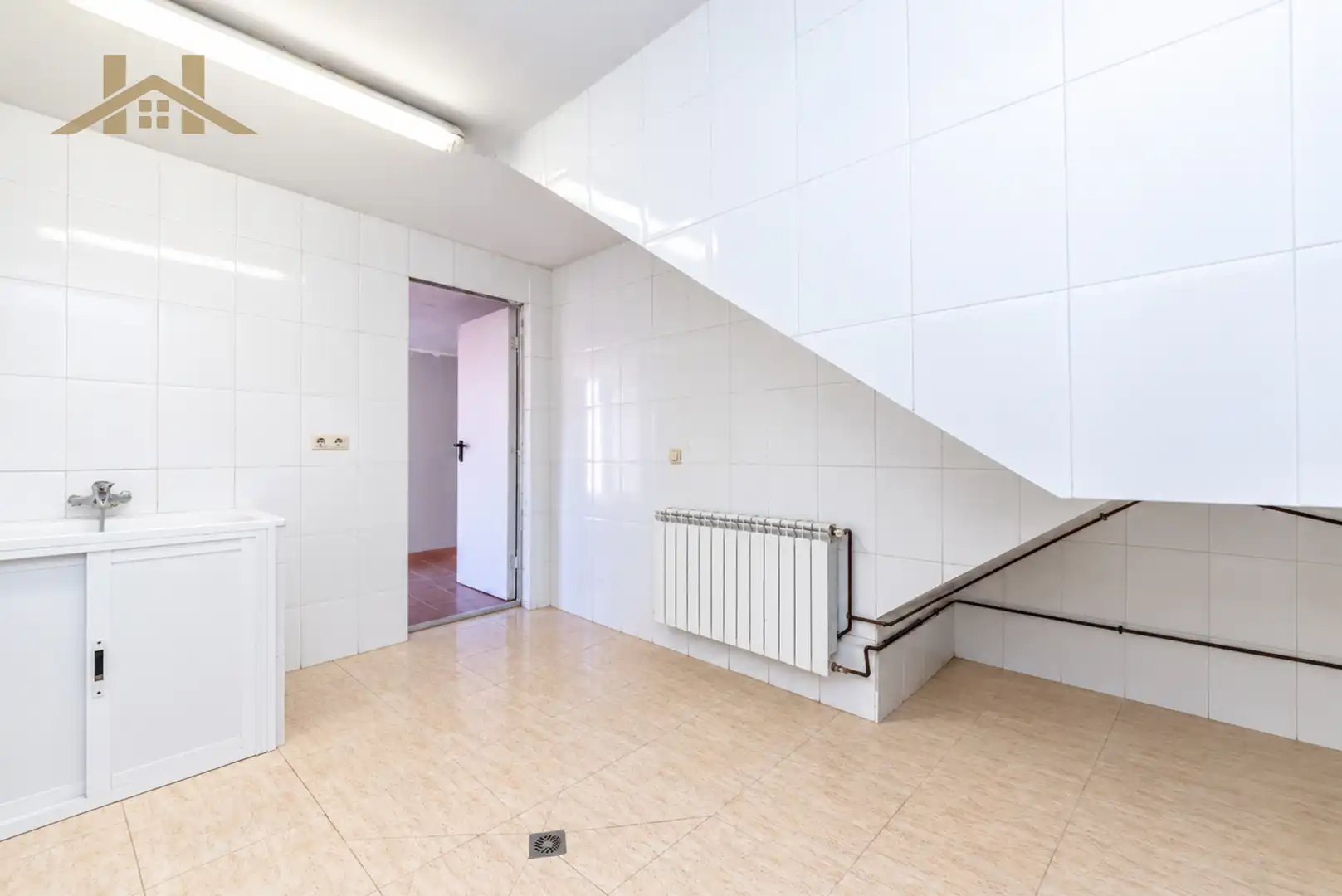 Terraced house with pool for sale in Calle Miguel de Cervantes 120, imagen 34