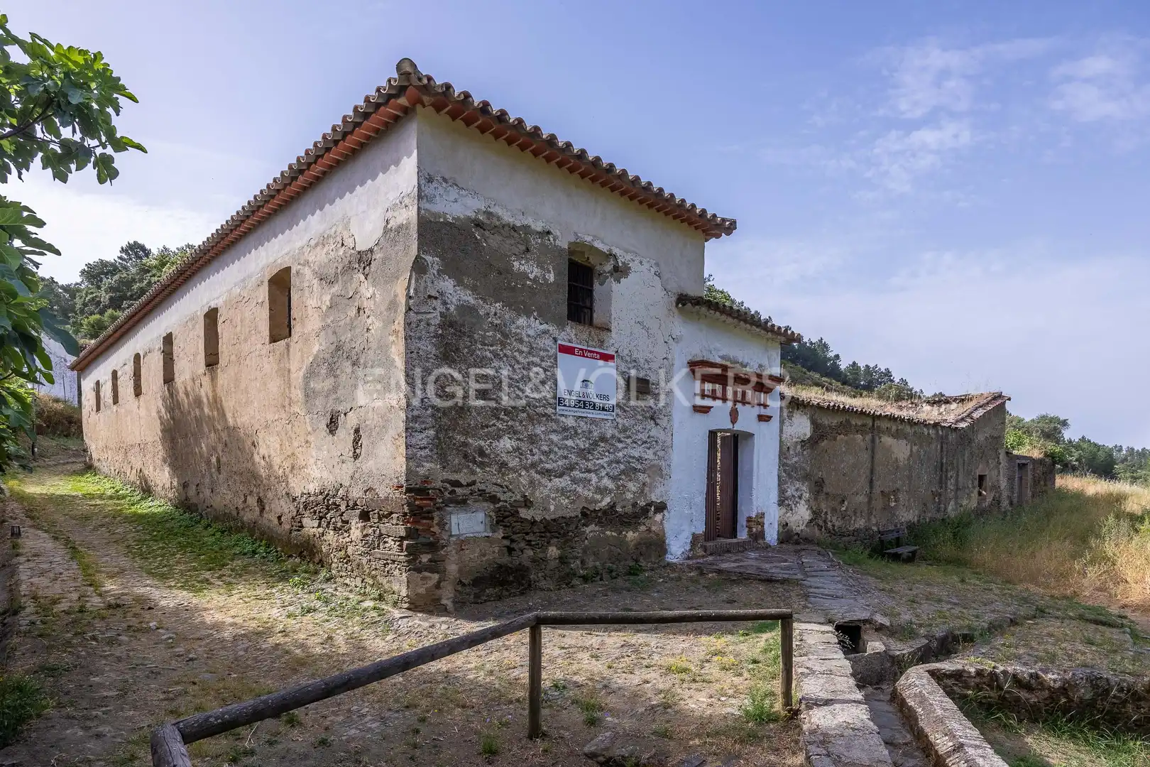 Vista exterior de Finca rústica en venta en Almonaster la Real con Calefacción