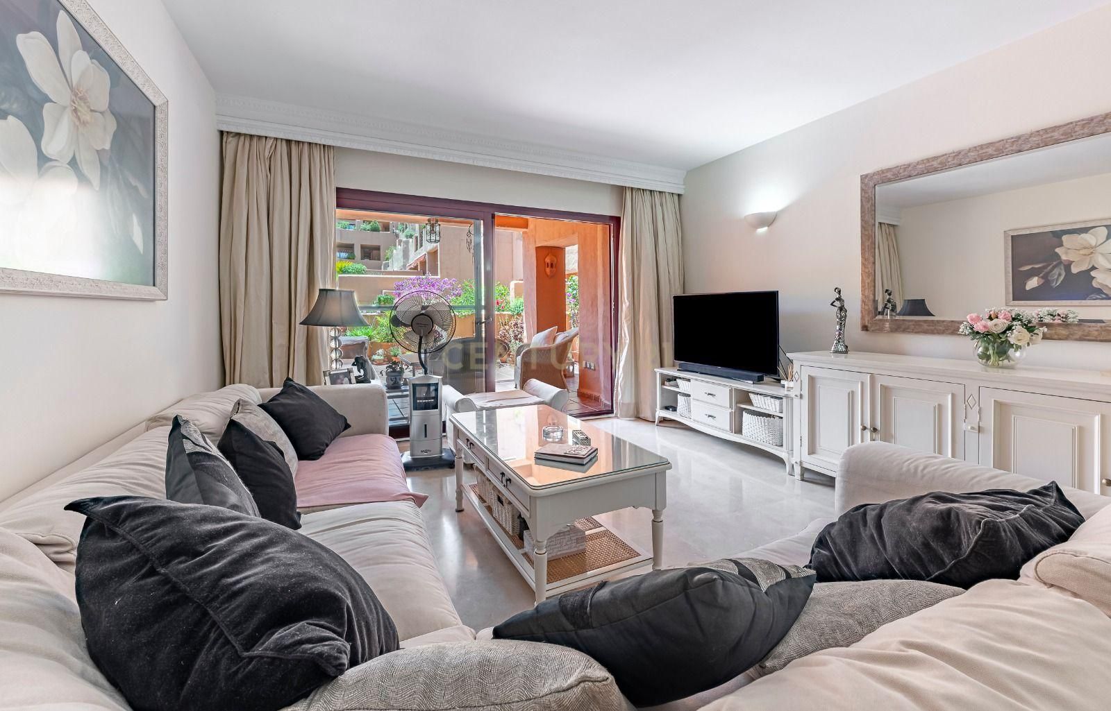 Flat for sale in Camino de Brijan, Estepona, Spain, 6, Bel - Air, Benamara - Atalaya