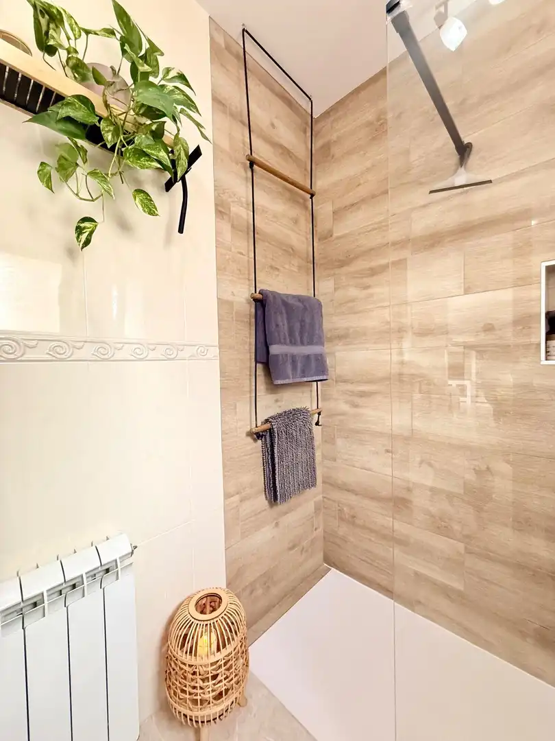 Baño de Casa adosada en venta en Calafell con Calefacción, Jardín privado y Terraza