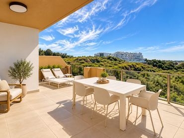 Appartement compact avec piscine à vendre à Selwo