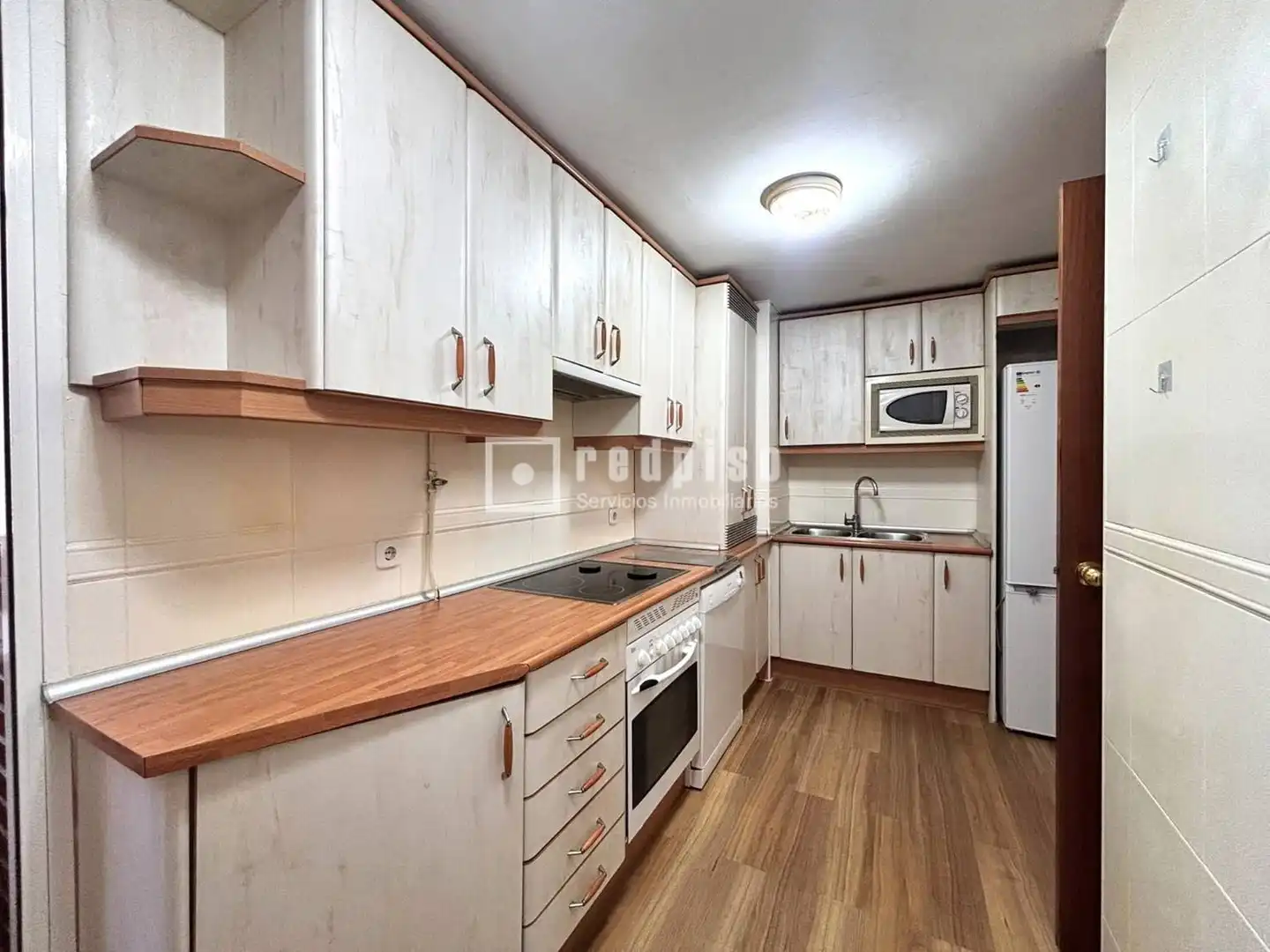 Piso con ascensor en venta en Los Arroyos, imagen 5
