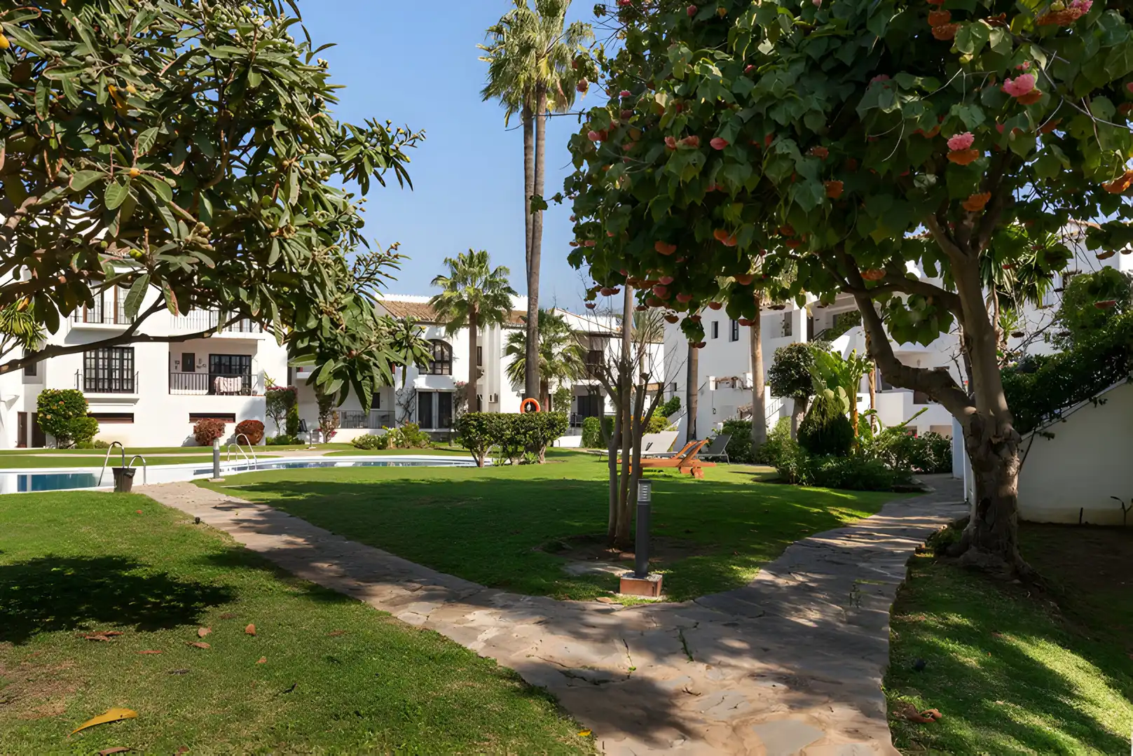Habitatge amb piscina en venda a Nueva Andalucía, imagen 25