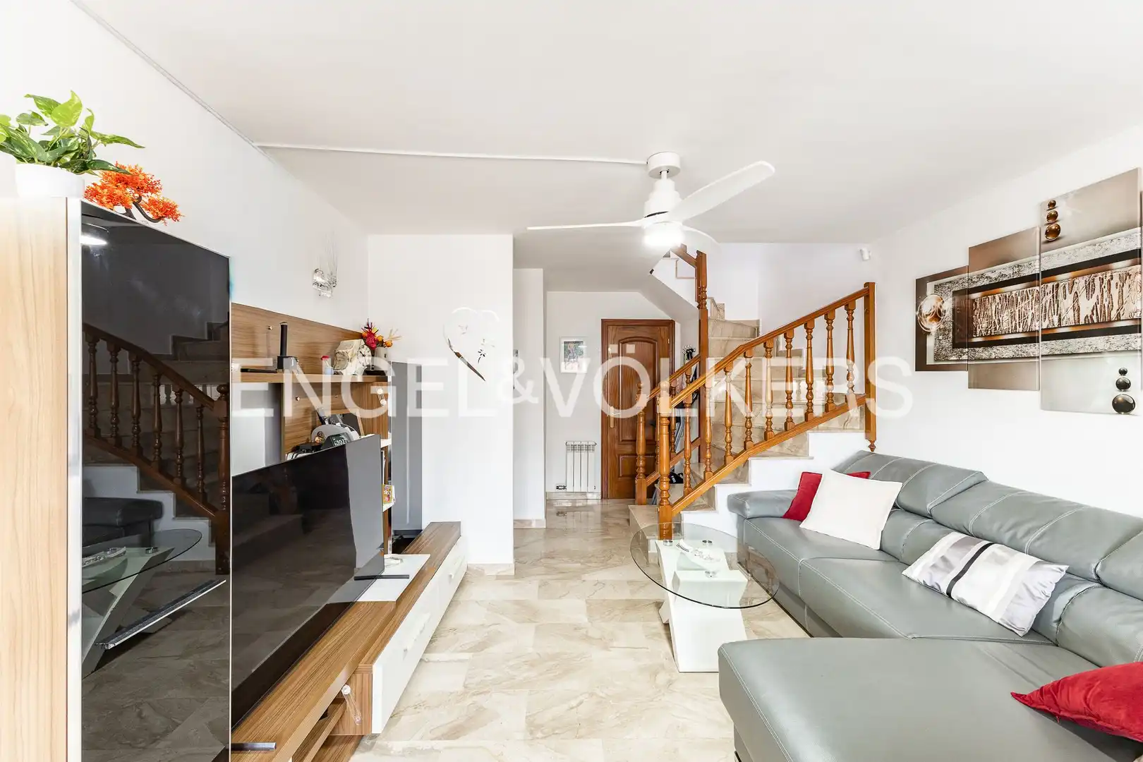 Sala de estar de Dúplex en venta en Llinars del Vallès con Calefacción, Parquet y Terraza