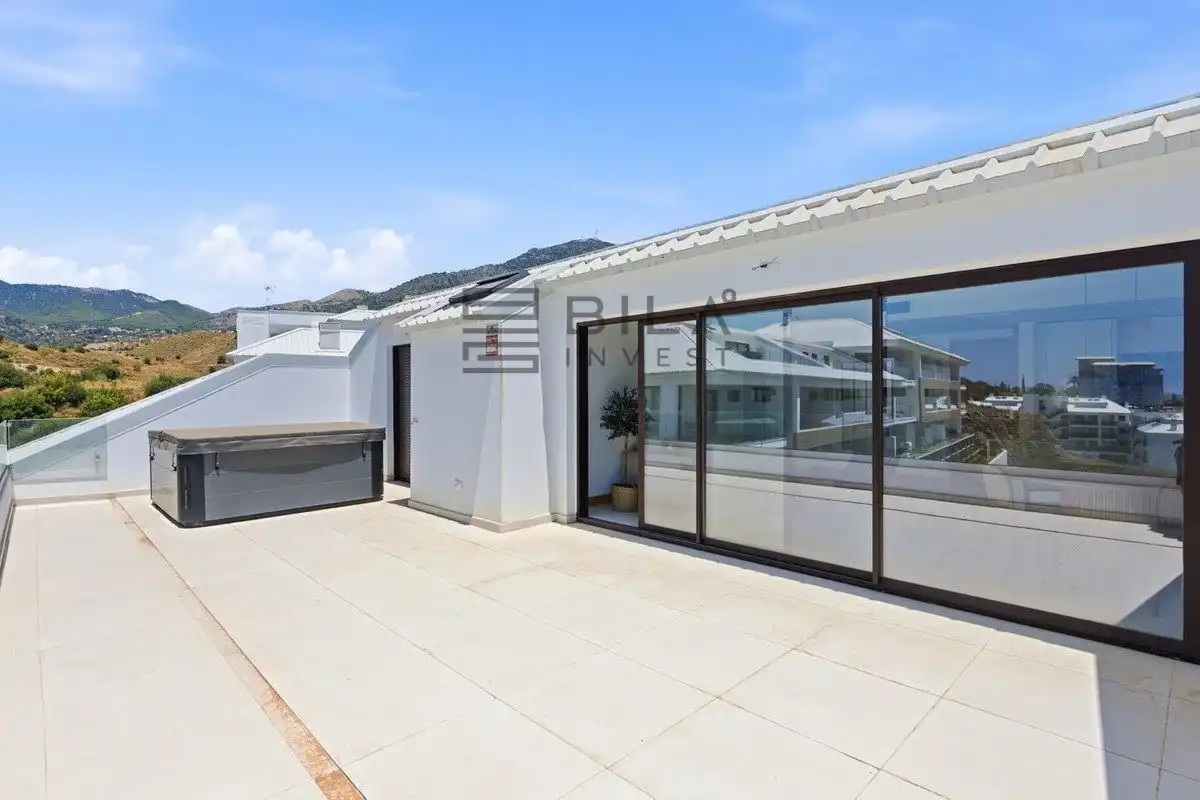 Penthouse mit Pool zum Verkauf in Urb. Lomas del Higuerón, imagen 2