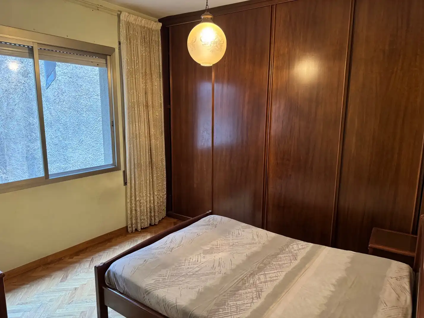 Habitación de Piso en venta en Barcelona con Aire acondicionado, Calefacción y Horno