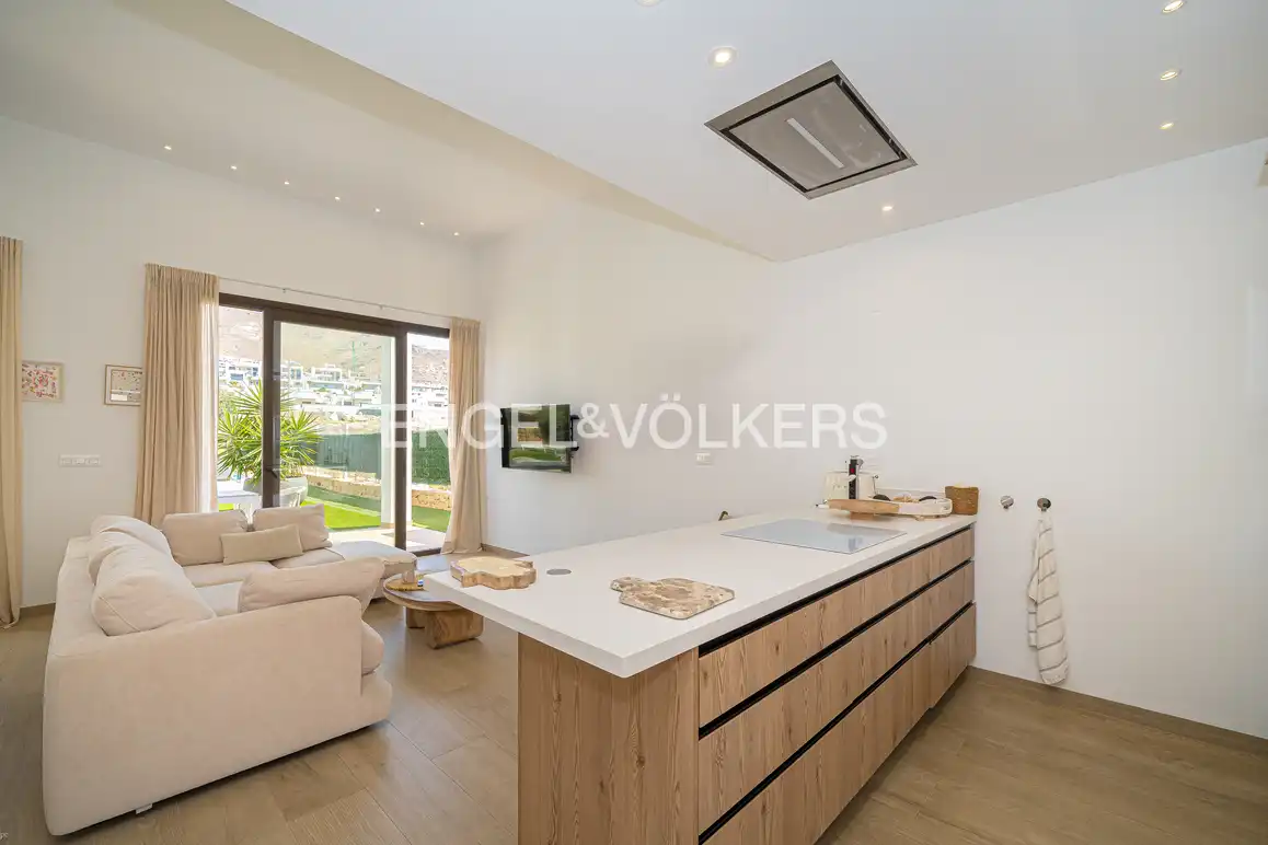Chalet con piscina en venta en Carrer d'Equador 8, imagen 8