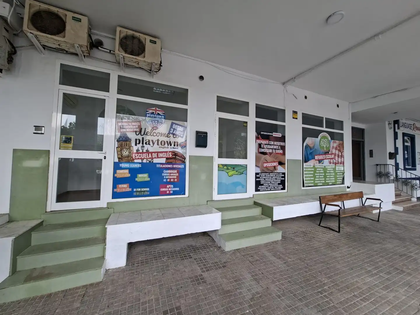 Local comercial de lloguer a Núcleo urbano, imagen 2