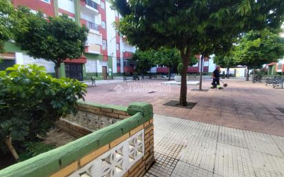 Exterior view of Flat for sale in  Huelva Capital