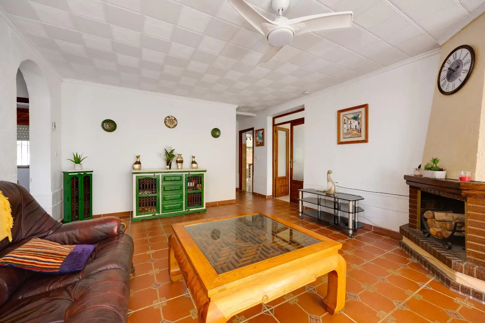 Sala d'estar de Casa o xalet en venda en Torrevieja amb Aire condicionat, Jardí privat i Terrassa