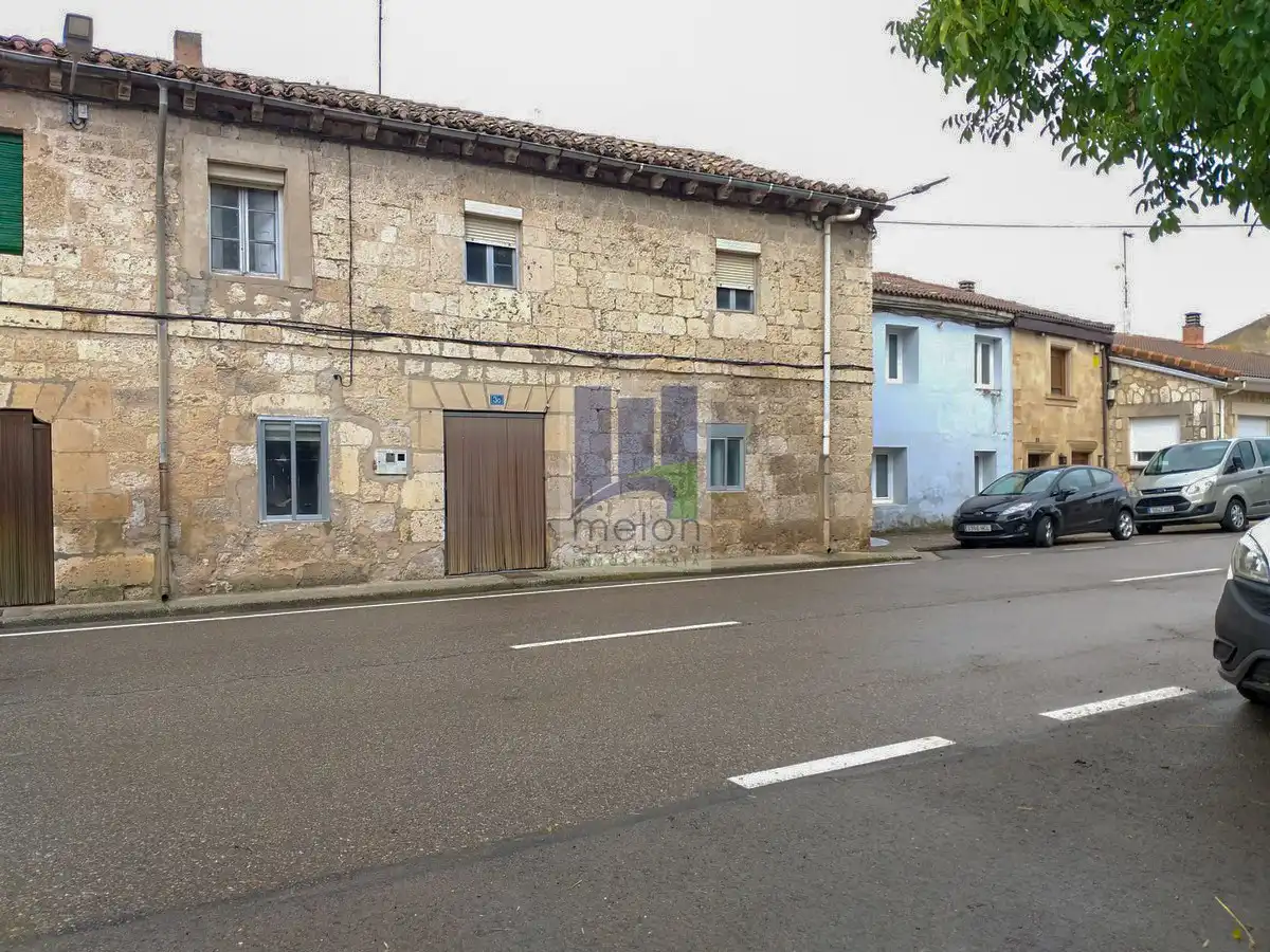 Vista exterior de Casa o chalet en venta en Buniel