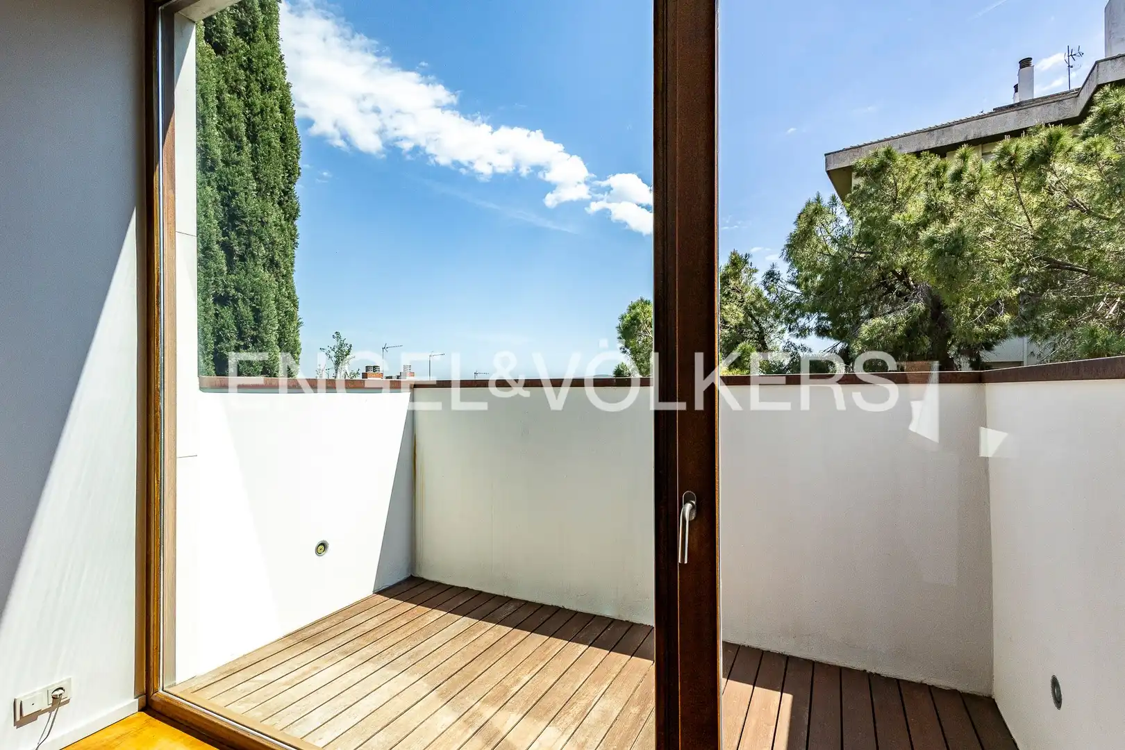 Terraza de Casa o chalet en venta en Sant Cugat del Vallès con Aire acondicionado, Calefacción y Jardín privado