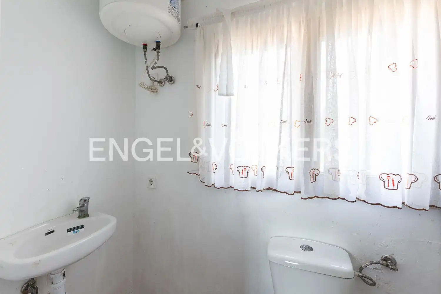 Bathroom of Houses for sale in Náquera  with Heating, Private garden and Terrace
