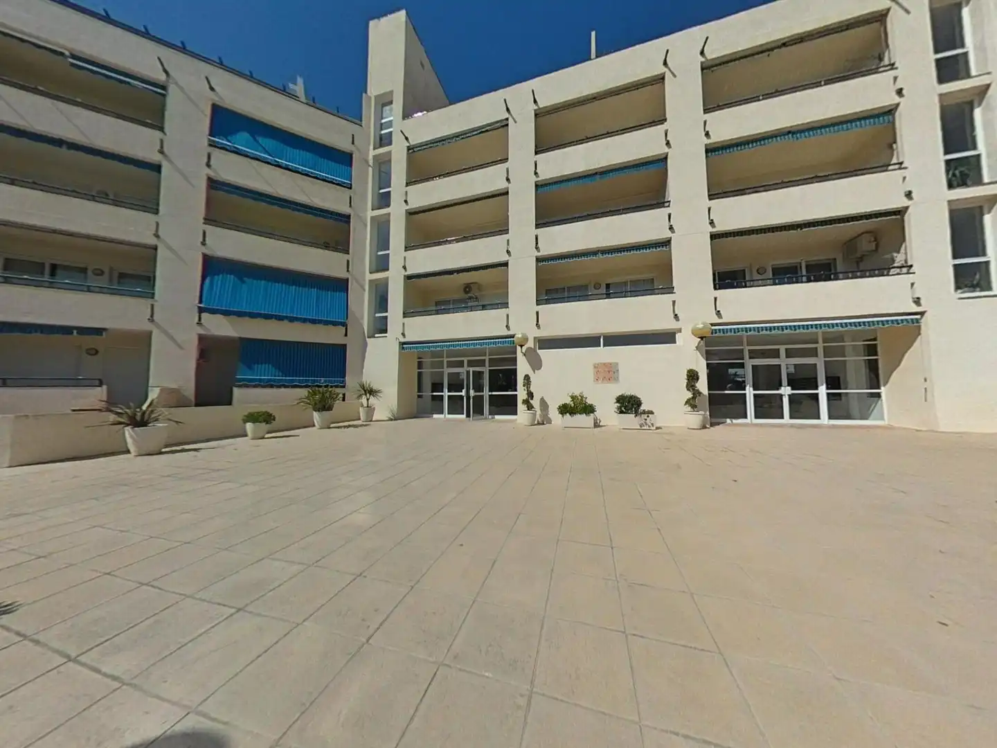 Vista exterior de Apartament en venda en Vila-seca amb Aire condicionat, Jardí privat i Terrassa