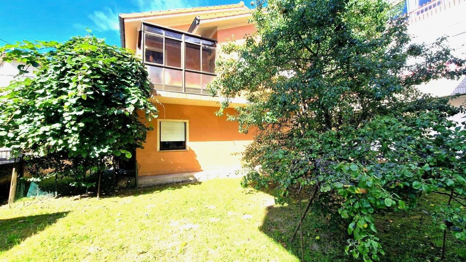 Jardí de Casa o xalet en venda en Santa María de Cayón amb Calefacció, Jardí privat i Terrassa