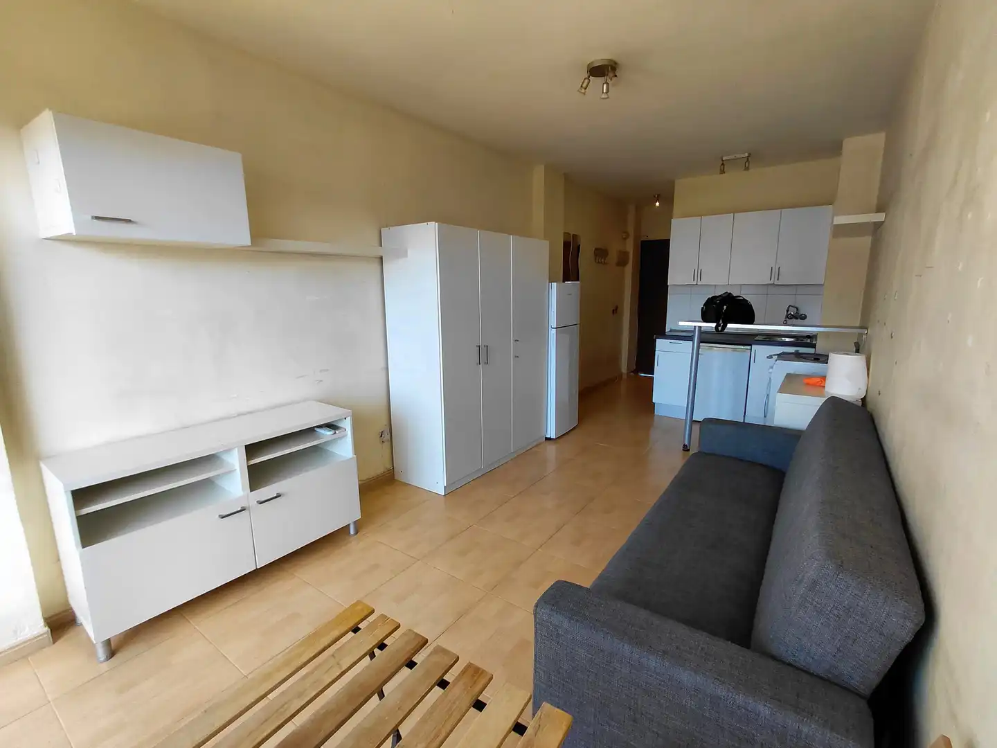 Wohnzimmer von Wohnung zum Verkauf in Benalmádena mit Klimaanlage, Terrasse und Gemeinschaftspool