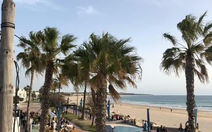 Wohnungen zum verkauf in Chiclana de la Frontera mit Klimaanlage und Terrasse