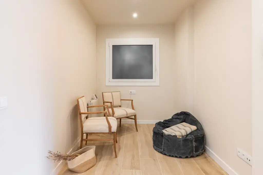 Apartamento en venta en Barcelona con Aire acondicionado, Terraza y Amueblado