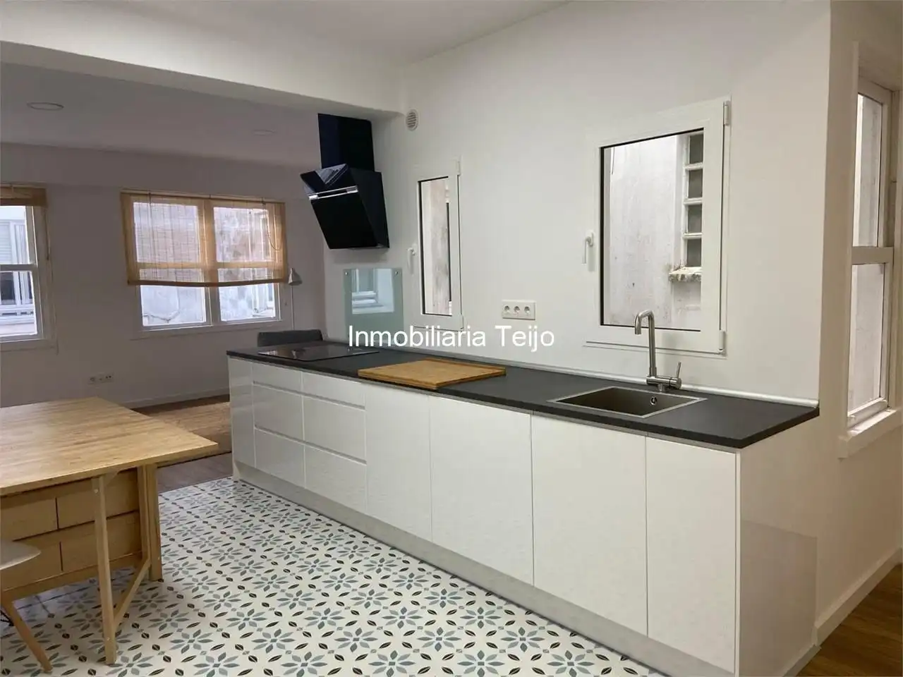 Kitchen of Flat for rent in Ferrol  with Heating, Furnished and Oven