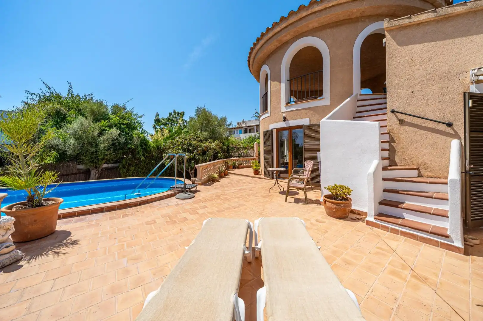 Villa con piscina in vendita a Carrer les Orquídies, imagen 3