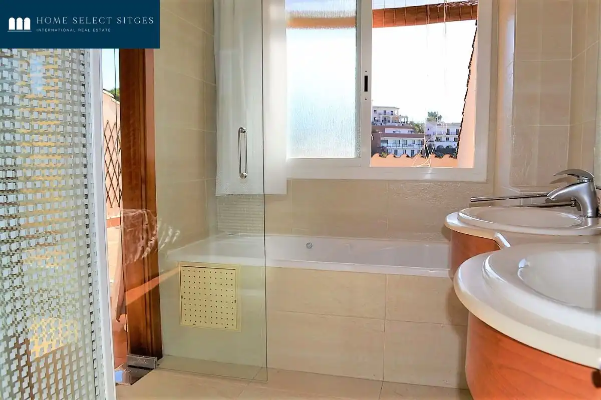 Semi-detached house with pool for sale in Llevantina - Montgavina - Quintmar, imagen 28